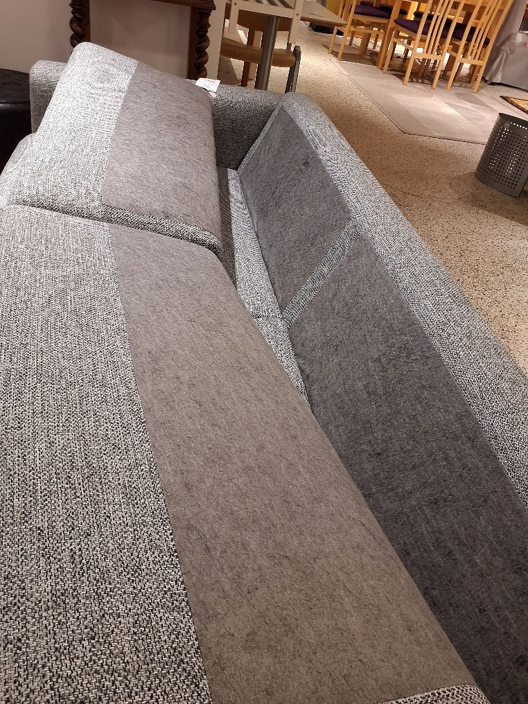 (4079) 3 pers. Grå sofa
